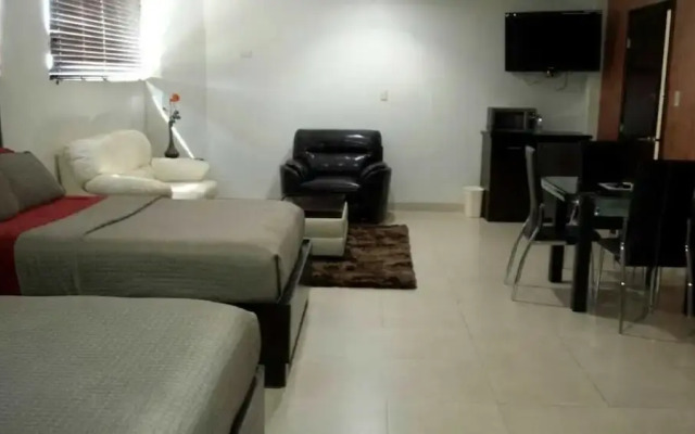 Premier Hotel Suites