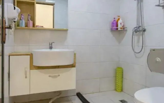Blueberry Chain Apartment (Linyi Global New World)