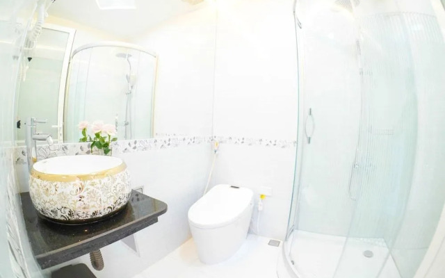Hai Van Luxury Hotel