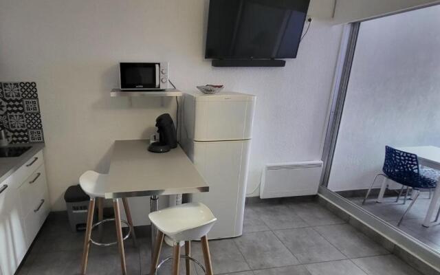 Appartement Sète, 1 pièce, 4 personnes - FR-1-338-398