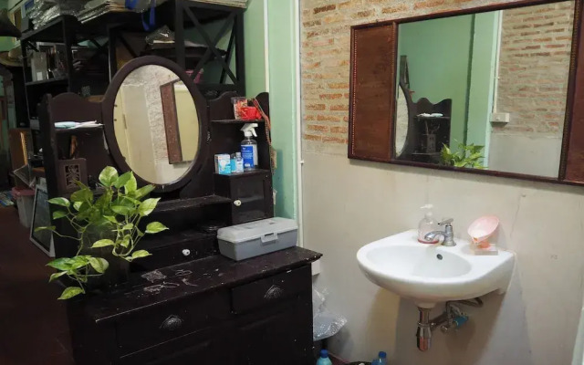 64 Sweet Home Dusit Bkk