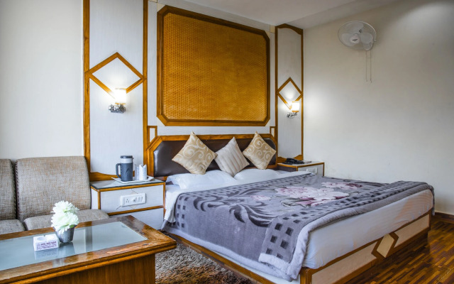 Hotel Sukh Sagar Regency