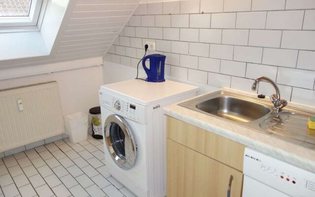 Tolstov-Hotels Large 3 Room Apartment