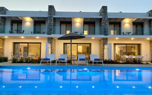 Gennadi Harmony Suites - 200 m from the sea
