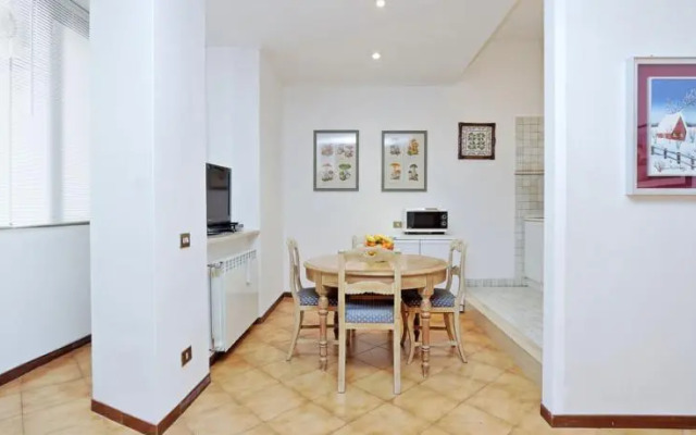 Castro Pretorio Halldis Apartments