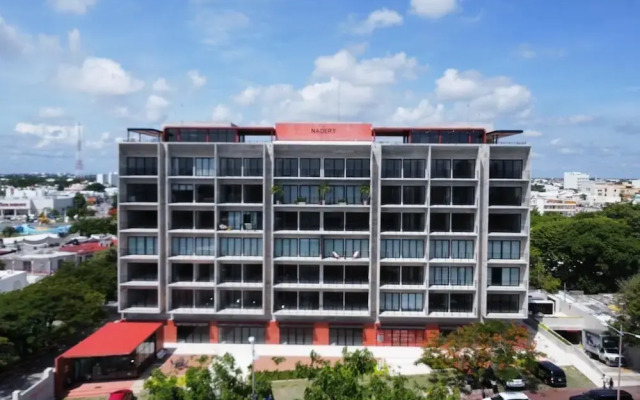 Everglades Suites