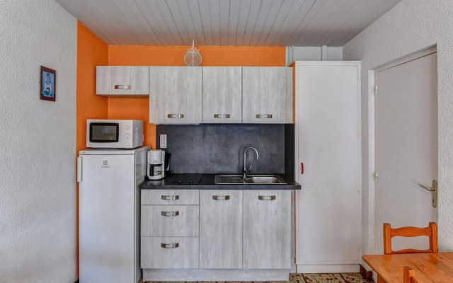 Gite le Chene Vert in a Holiday Park