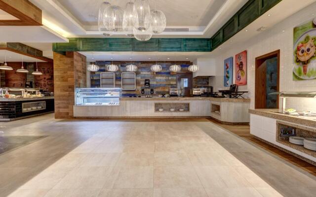 Royalton Antigua, An Autograph Collection All-Inclusive Resort