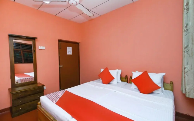 OYO 397 Sea Beach Inn
