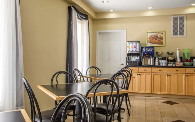 Quality Inn Pleasantville