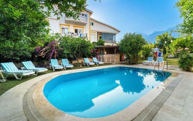 Mavi Deniz Otel