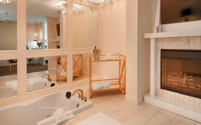 The Burgundy Hotel, Tapestry Collection by Hilton