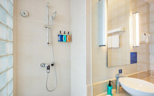 Holiday Inn Express Changzhou Center by IHG