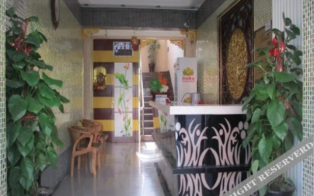 Xinji Express Inn
