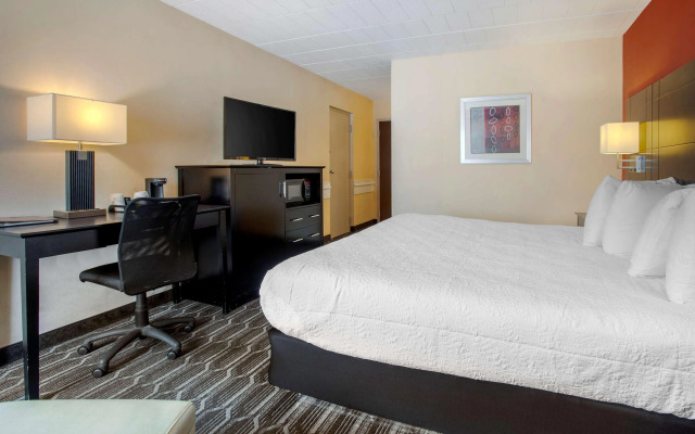 Best Western Plus Poconos Hotel