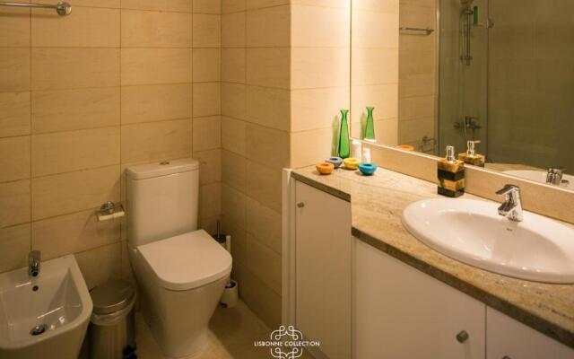 Elegance Lisbon View 68 by Lisbonne Collection