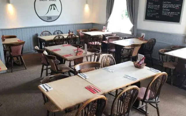 Brent Knoll Inn