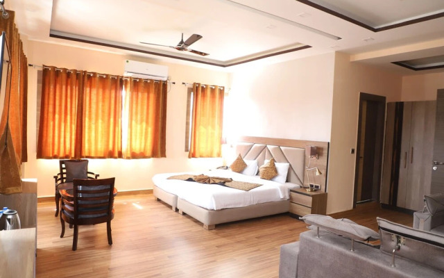 The Bodhi Palace Resort