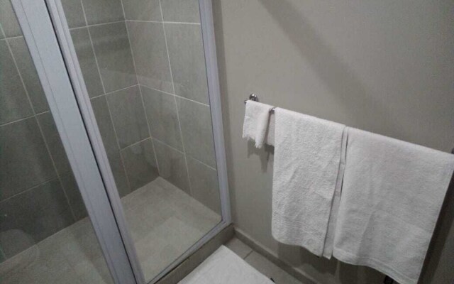 Apartment In Rosebank Johannesburg