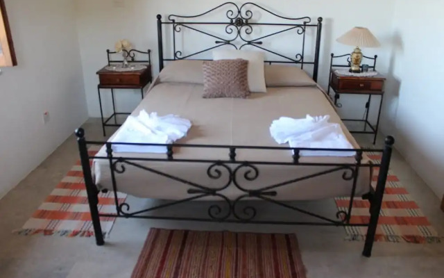 Sea and Mountain View Villa Anna