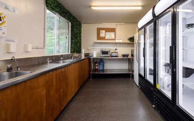 Tatapouri Retreat - Glamping