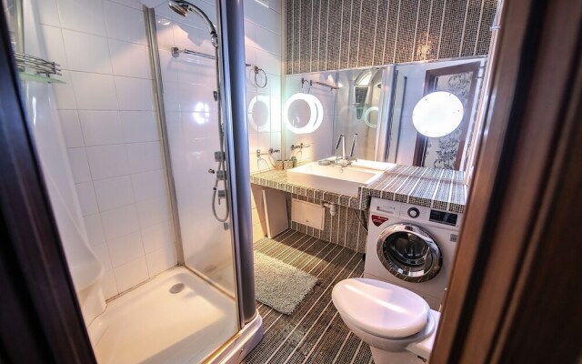 Apartment on Pushkinskaya 18