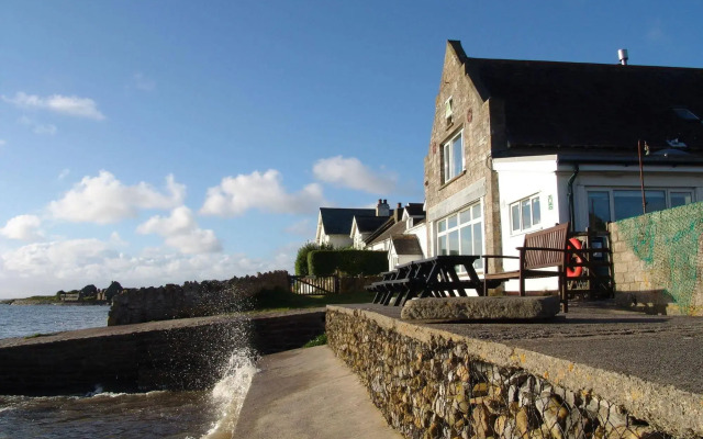 YHA Port Eynon