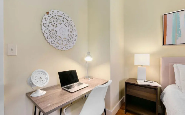 Walk Everywhere - Art, Restaurants, Poudre River