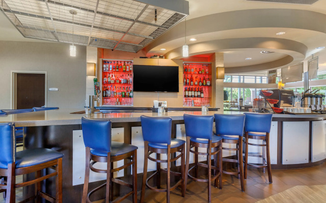 Cambria Hotel Fort Collins