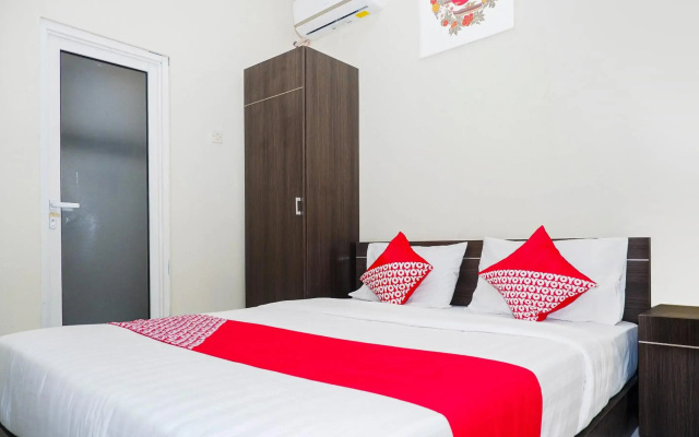 Hotel O Candi Residence