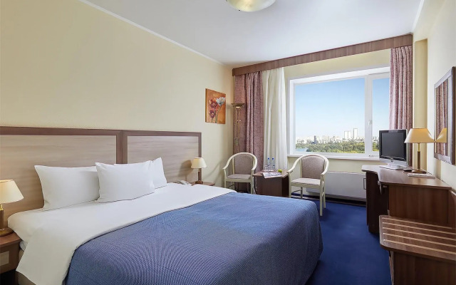 Sigma (Official partner of the Gamma Izmailovo Hotel)