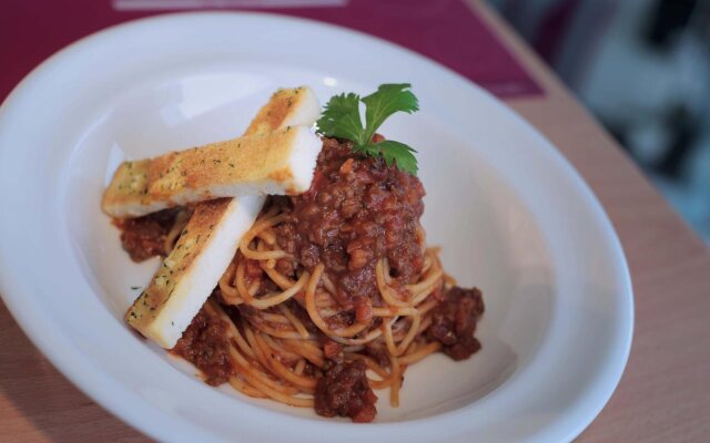 Yusra Inn Hotel Bekasi