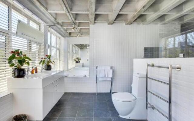 Leyden House Loft Apartment