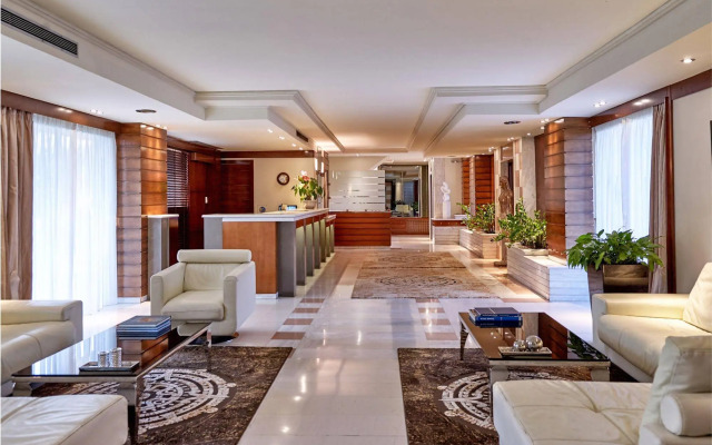 Blazer Suites Hotel