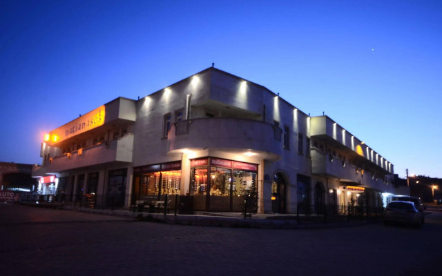 Matiasos Hotel