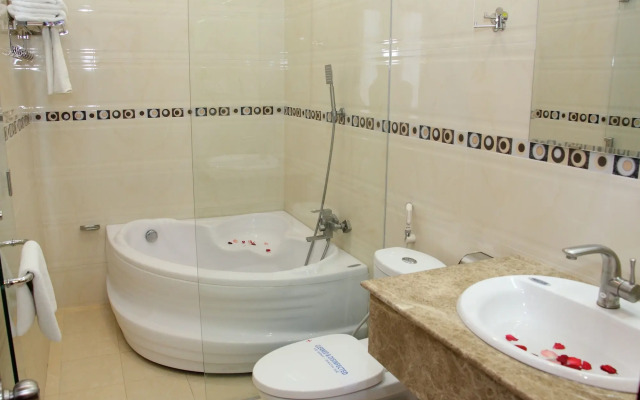 Tran Vinh Hotel
