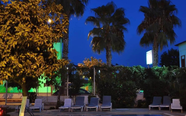 Tuncer Garden Hotel