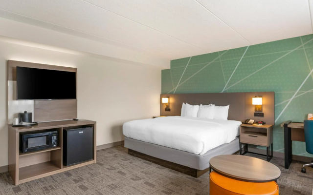 Comfort Inn & Suites Watertown - 1000 Islands