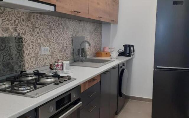 Fatih's Solid House Residence