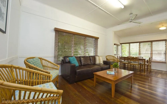 Kooyong Apartment 1