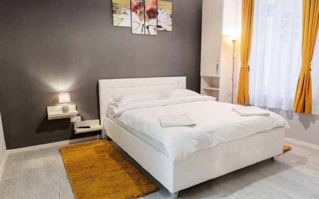 Select City Center Apartments Braşov