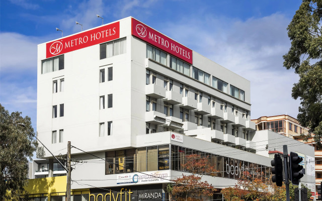 Metro Hotel Miranda