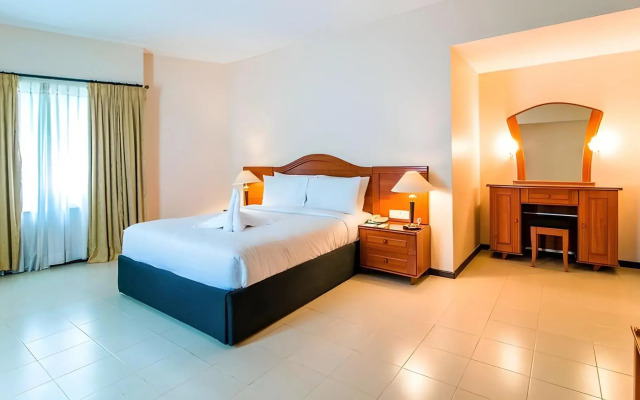 Halcyon Hotel Residences -  Bangalore