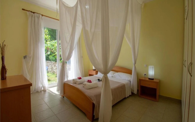 Corfu Beachfront Villa Barbati 1