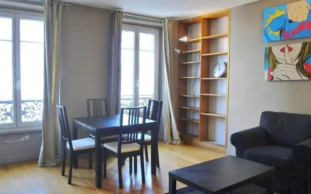 1 separated bedroom Montmartre
