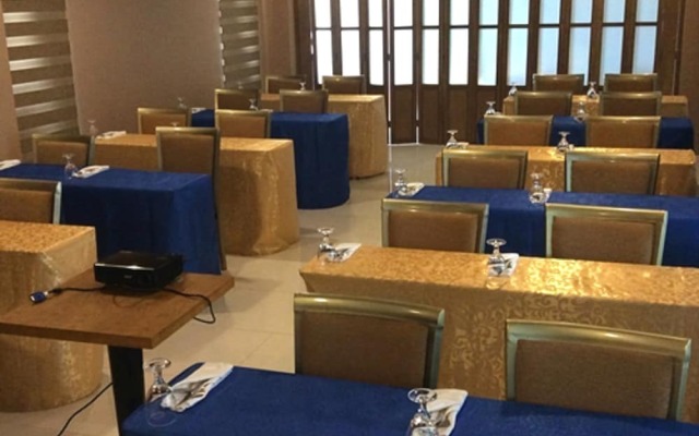 Oryza Hotel