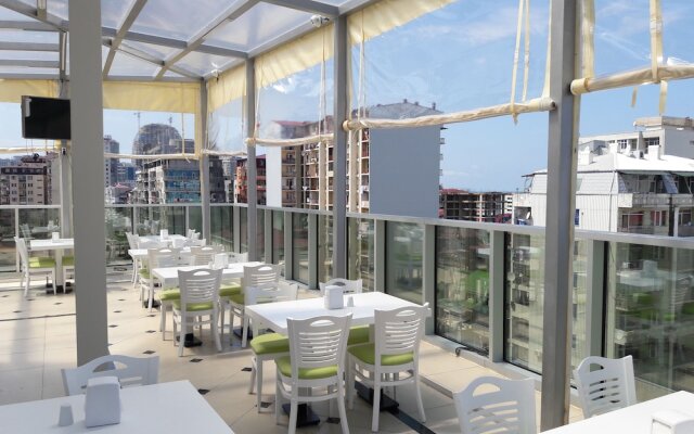 Отель Green Glass