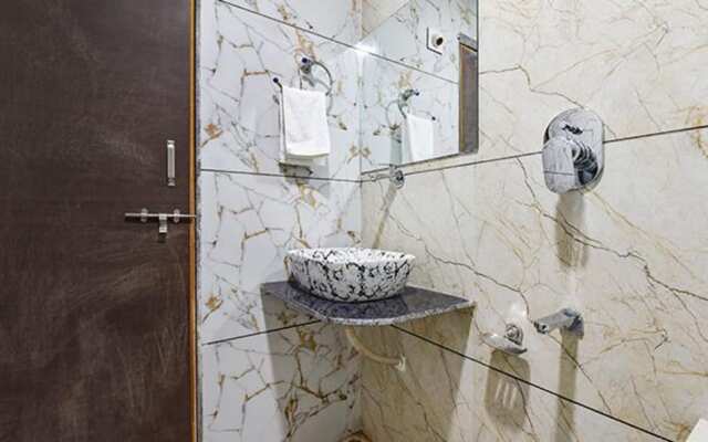 Fabhotel Symphony Grand