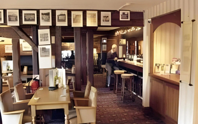 hotelImage