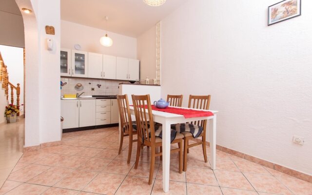 Apartments Villa Dane / Two Bedrooms A3